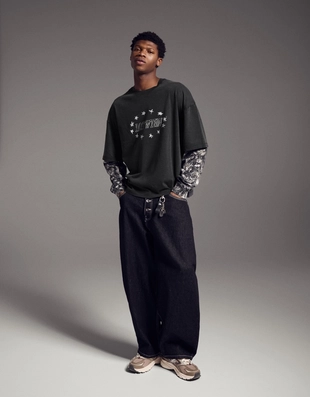 Футболка с длинными рукавами и двойным принтом- Заказать в России