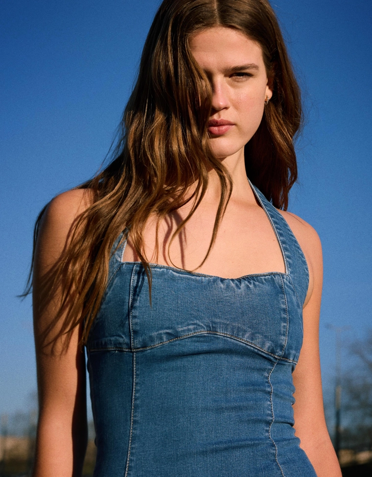 Джинсовое платье миди