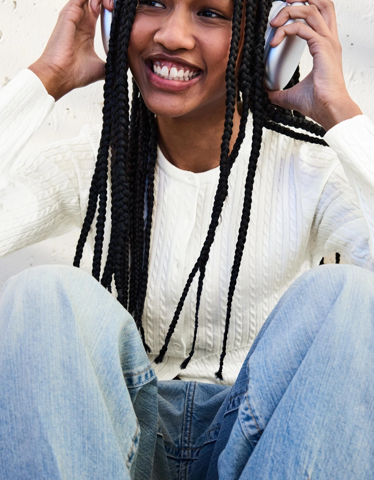 Кардиган на пуговицах с косами