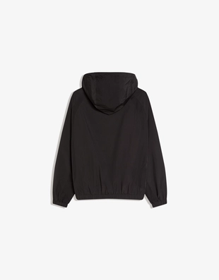 Куртка из высокотехнологичной ткани с капюшоном- Заказать в России