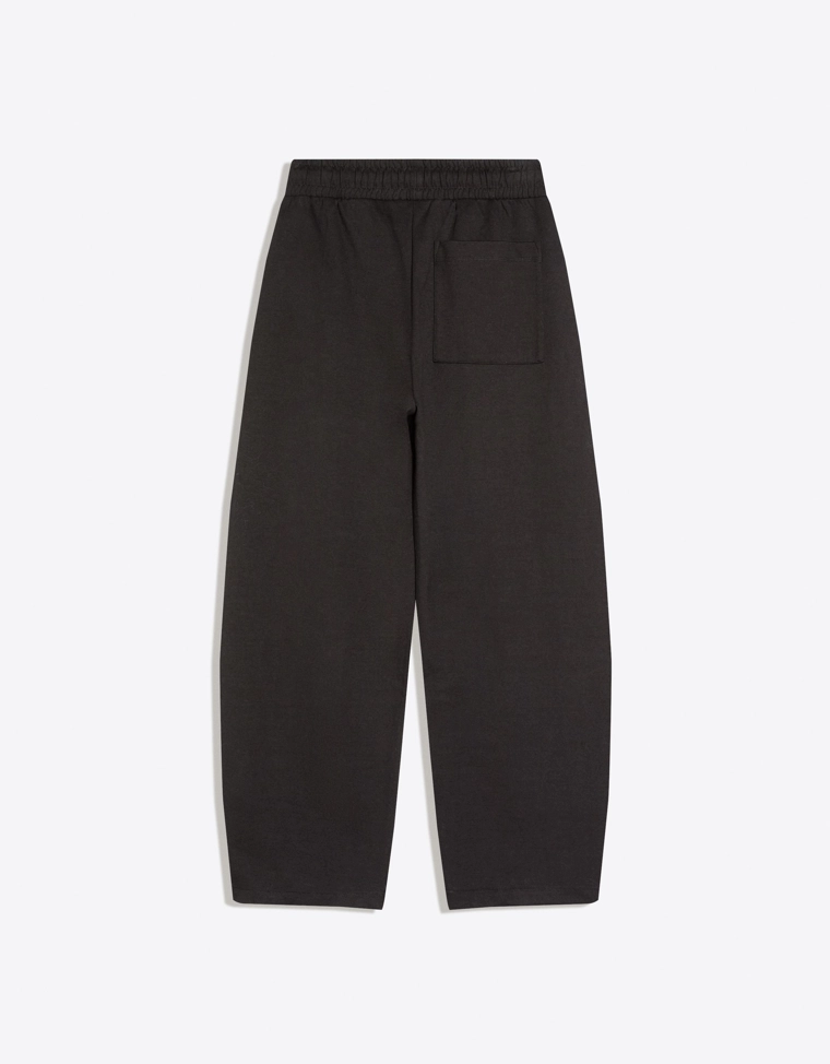 Брюки-бананы