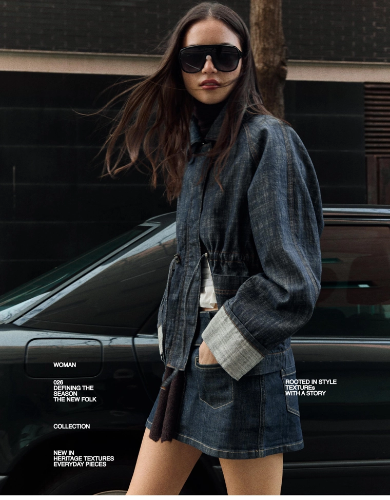 Объемная джинсовая куртка с рельефным узором