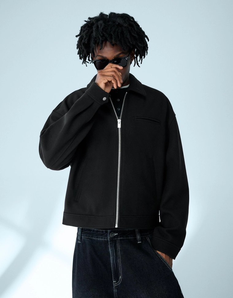 Куртка из фетра на молнии