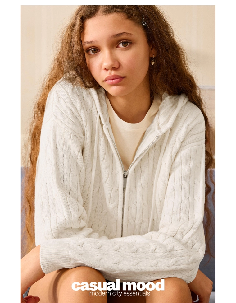 Кардиган на молнии с косами