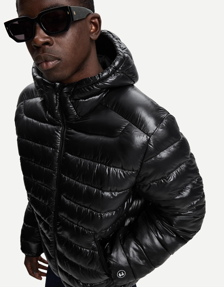 Легкая утепленная куртка