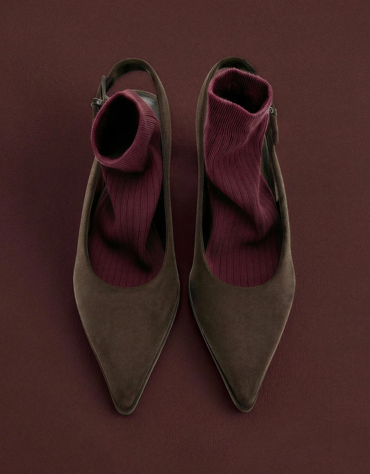 Туфли на среднем тонком каблуке без задника