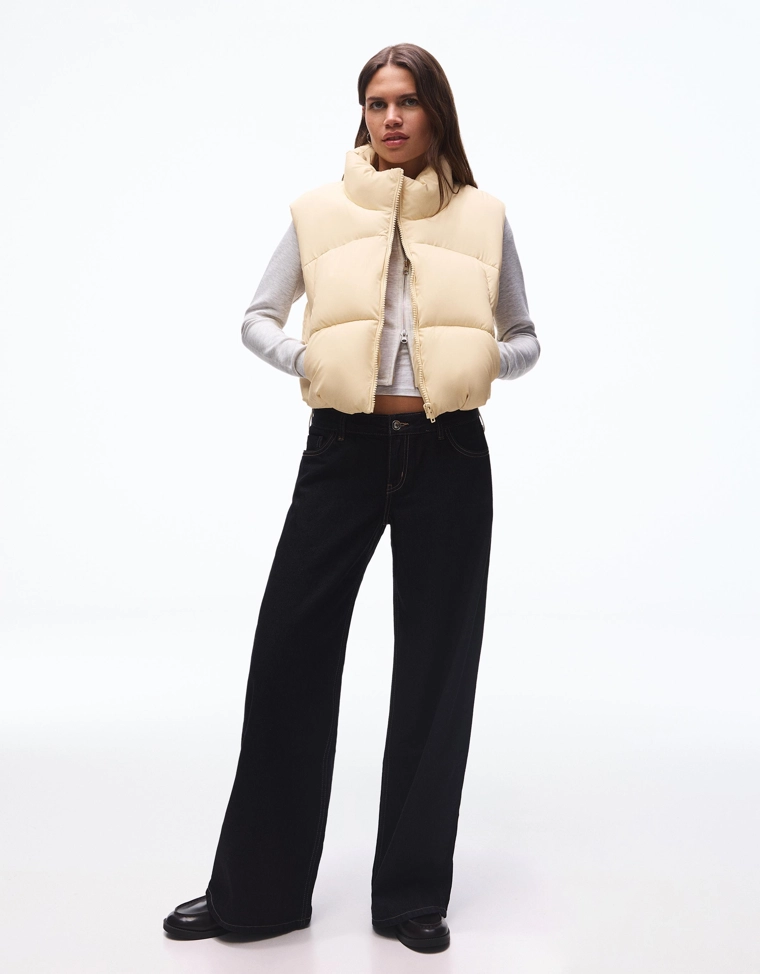 Укороченный стеганый жилет