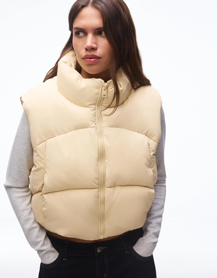 Укороченный стеганый жилет