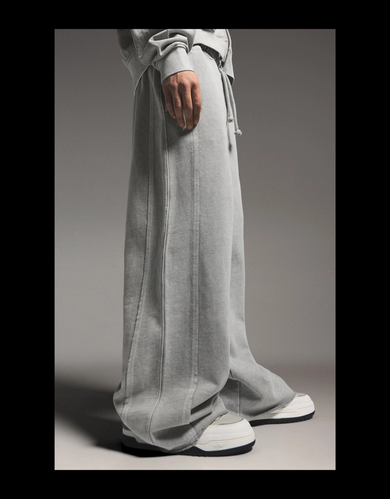 Брюки очень свободного кроя