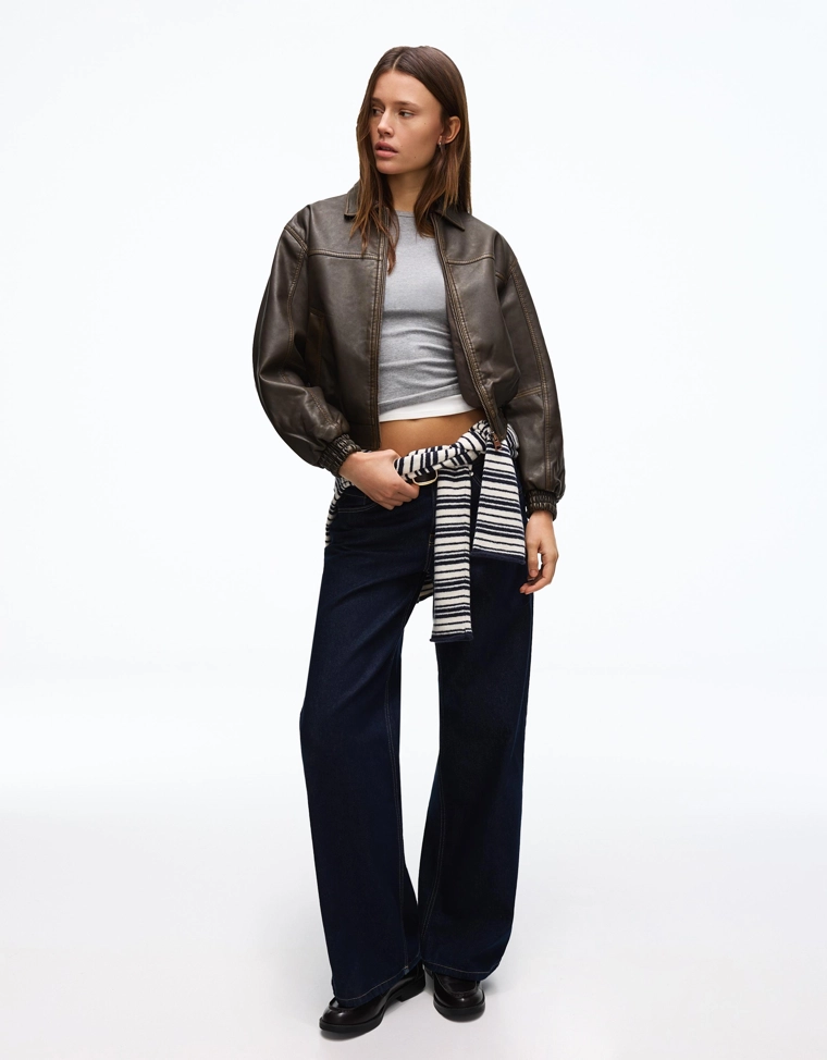 Куртка из искусственной кожи