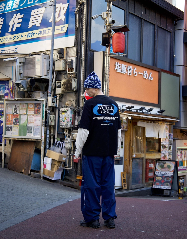 Футболка из мягкой ткани с короткими рукавами и принтом