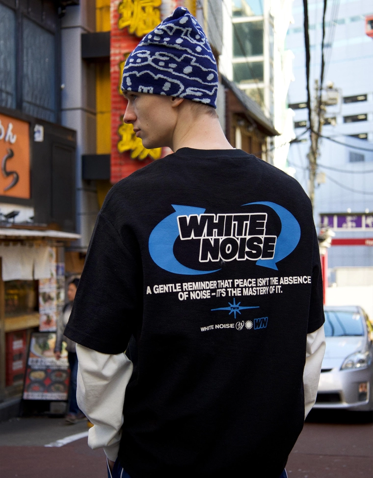 Футболка из мягкой ткани с короткими рукавами и принтом