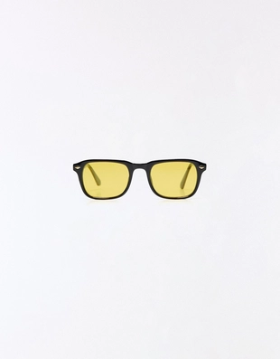 Солнцезащитные очки в пластмассовой оправе- Заказать в России