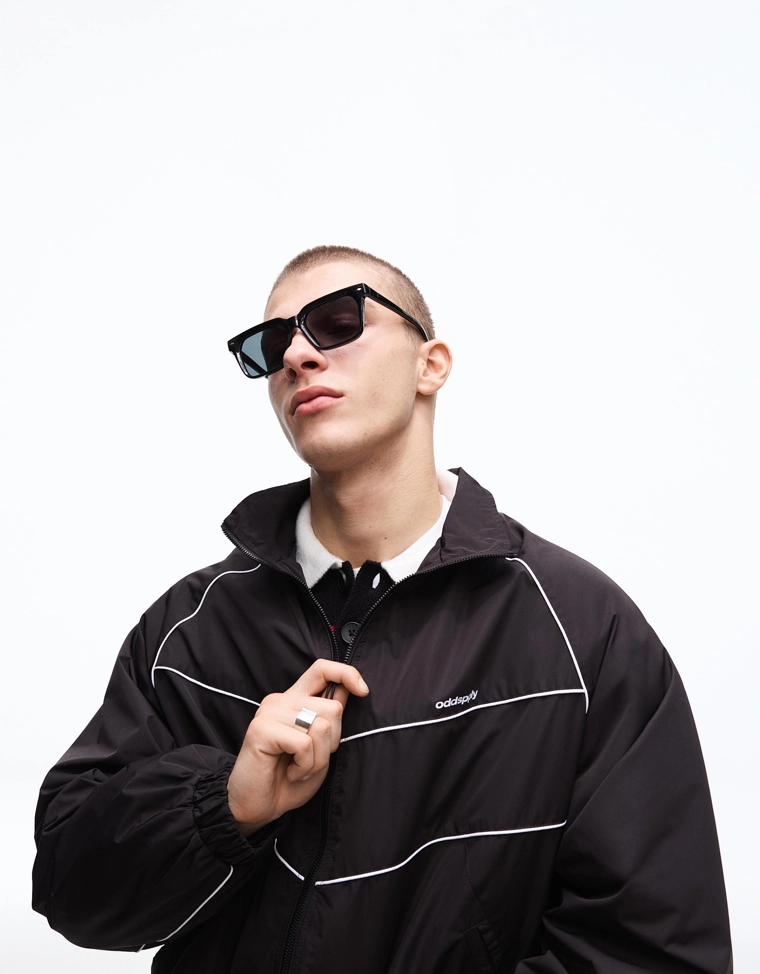 Куртка из высокотехнологичной ткани