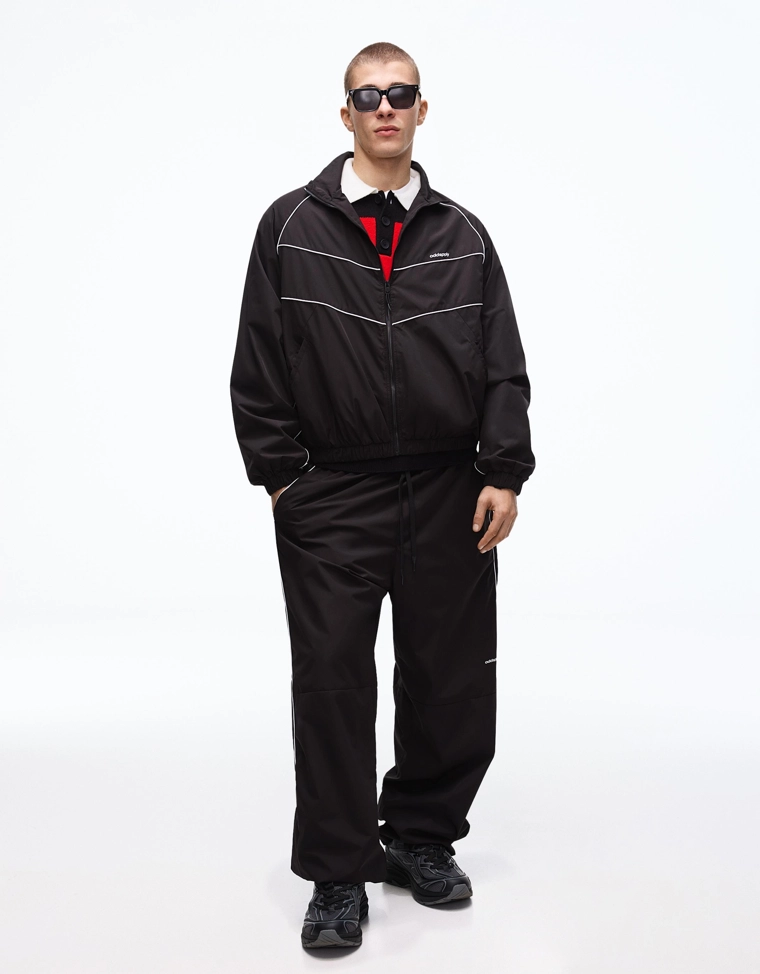 Куртка из высокотехнологичной ткани