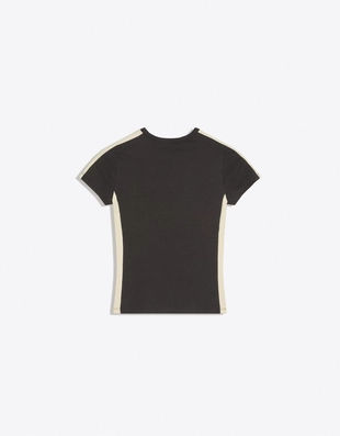 Спортивная футболка с короткими рукавами и принтом- Заказать в России