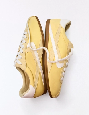 Кроссовки на тонкой подошве- Заказать в России