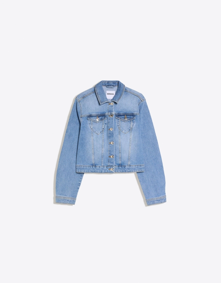 Джинсовая куртка