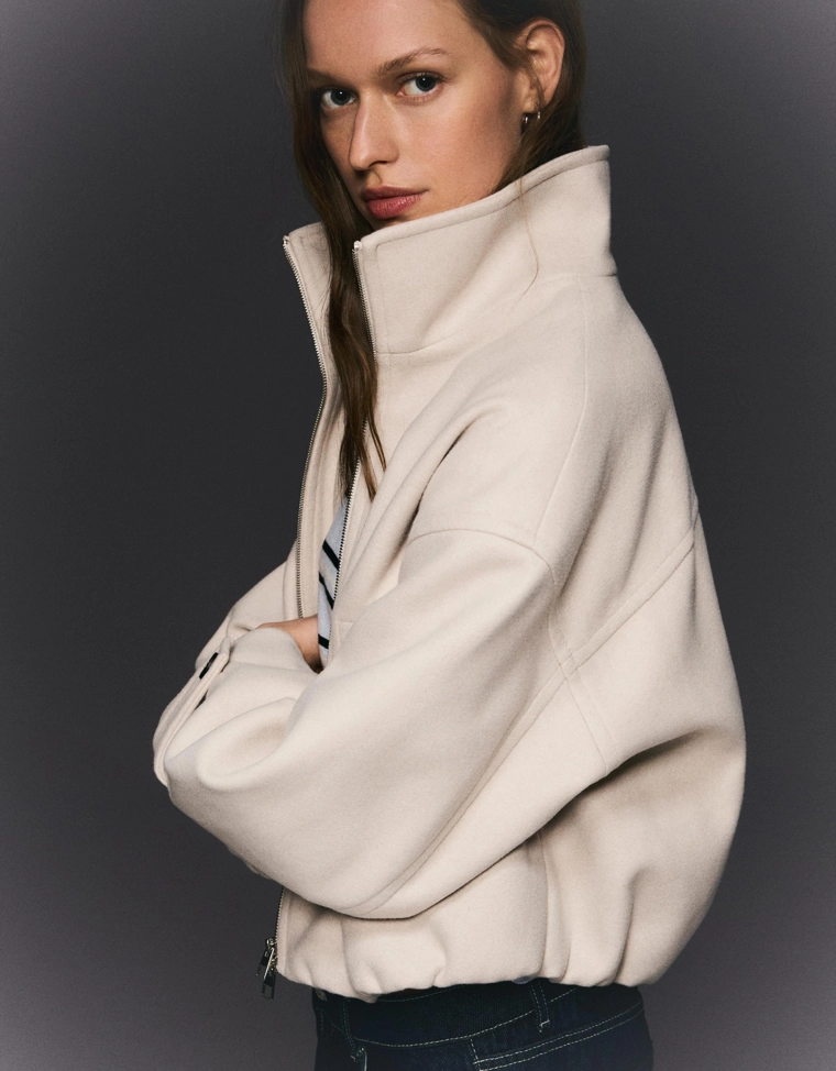 Куртка софт-тач на молнии