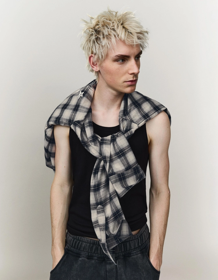 Рубашка в клетку с длинными рукавами