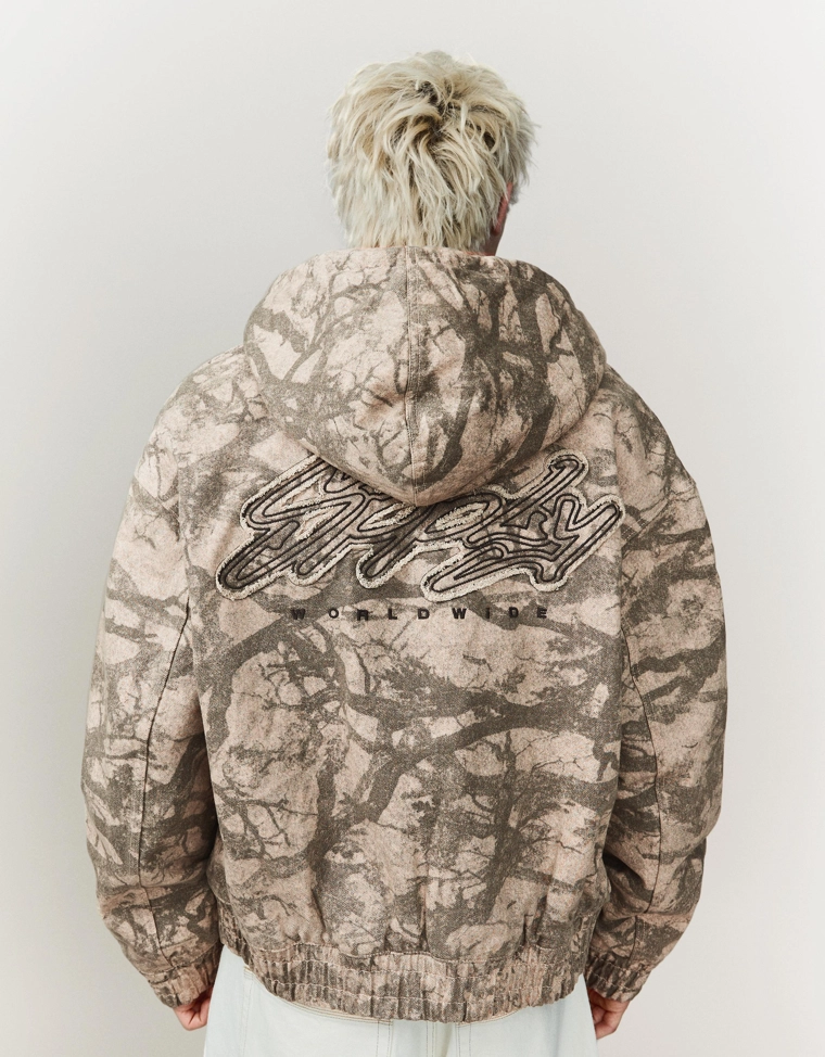 Стеганая куртка на молнии с капюшоном