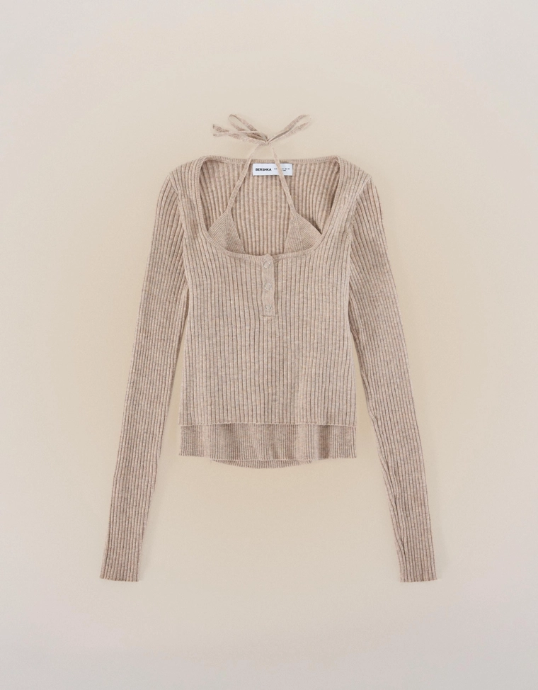 Трикотажный свитер с топом