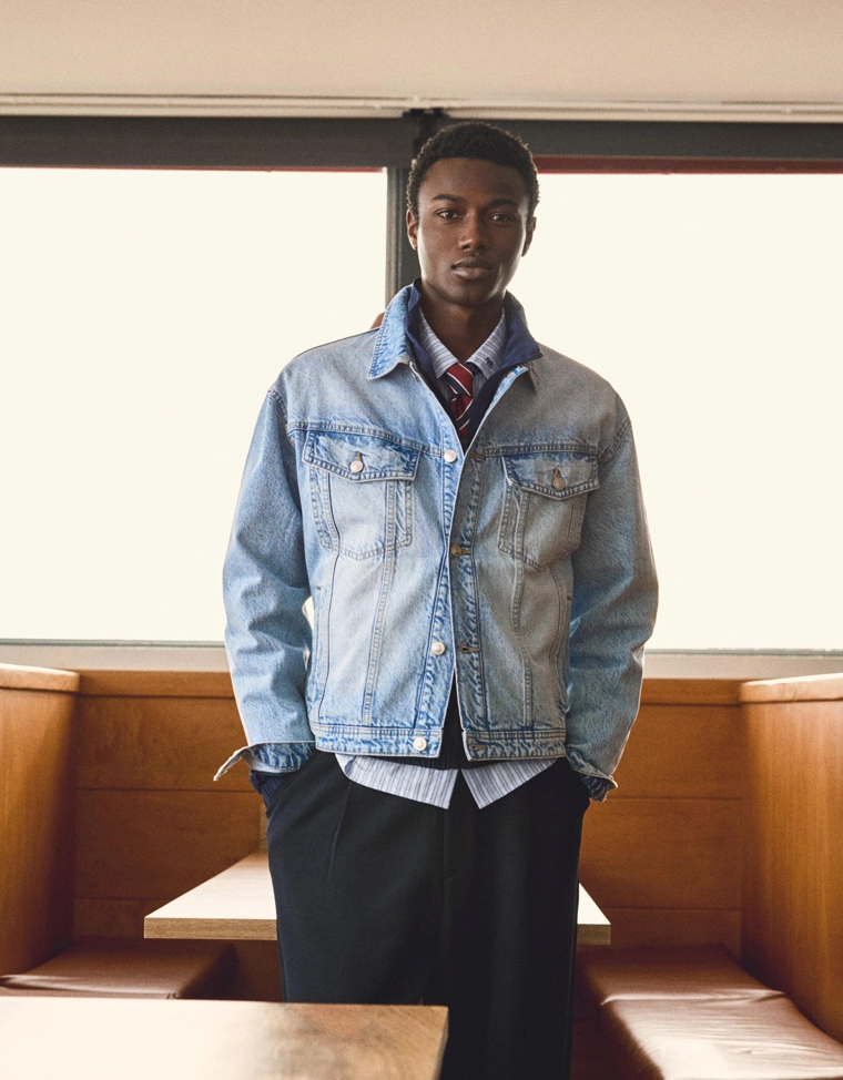 Джинсовая куртка