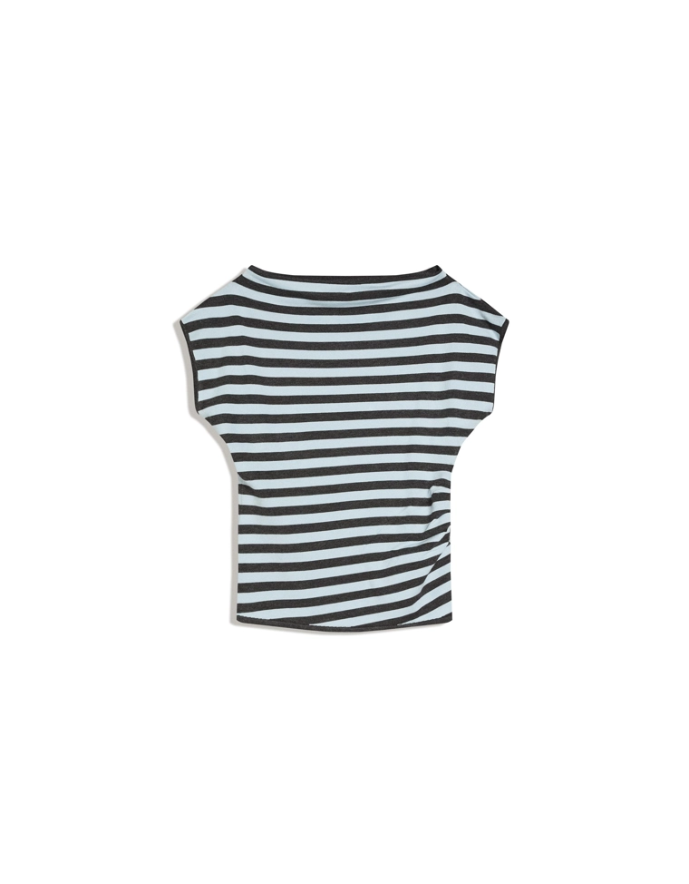 Асимметричный топ в полоску
