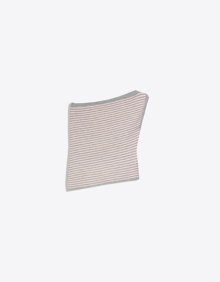 Топ асимметричного кроя