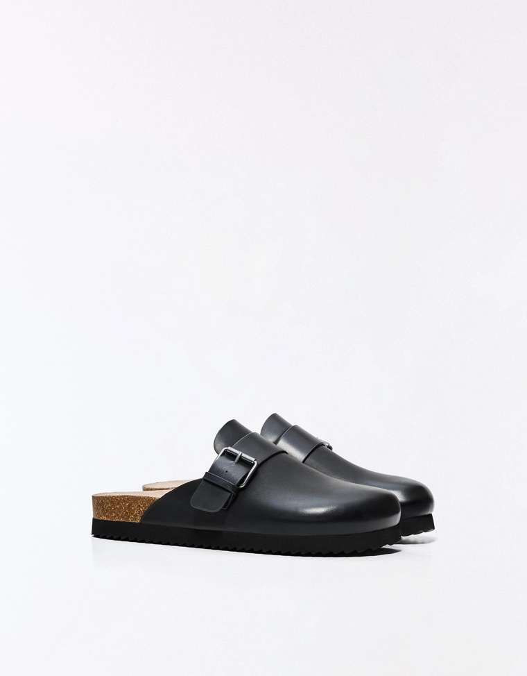 Сабо с пряжкой