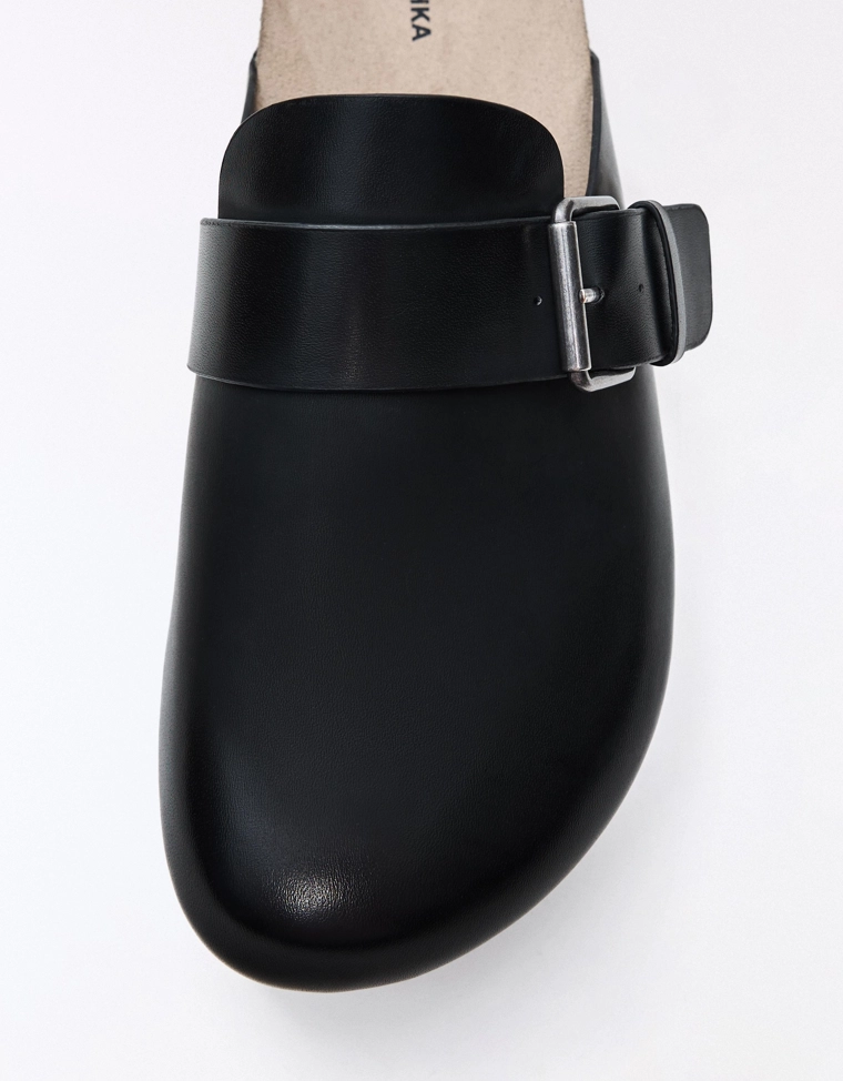 Сабо с пряжкой