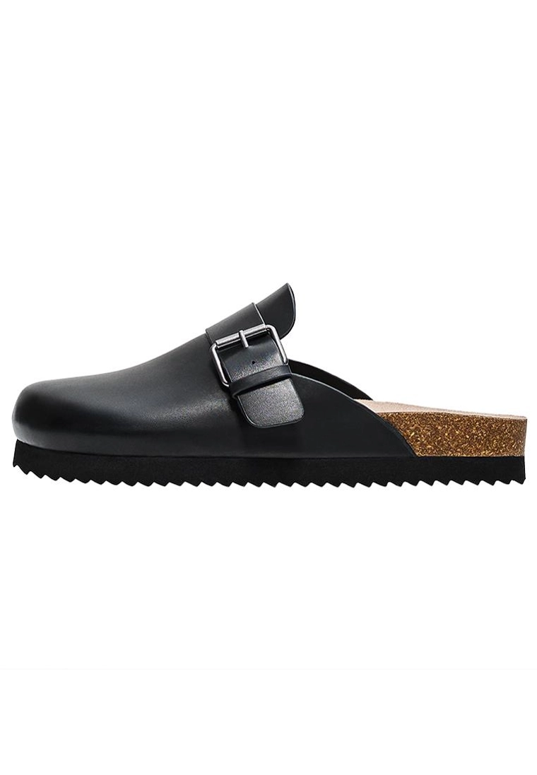 Сабо с пряжкой