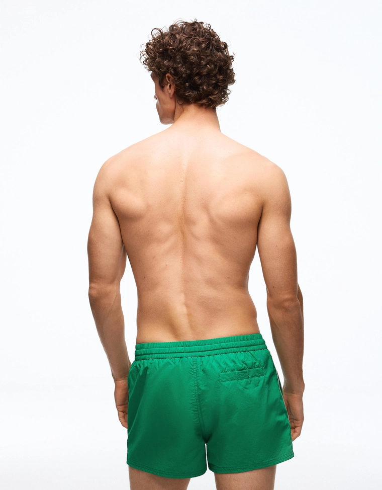 Короткие плавки в стиле ретро