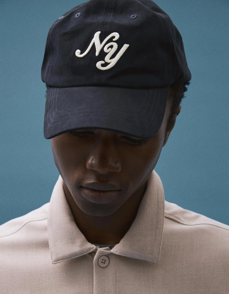 Кепка с вышивкой