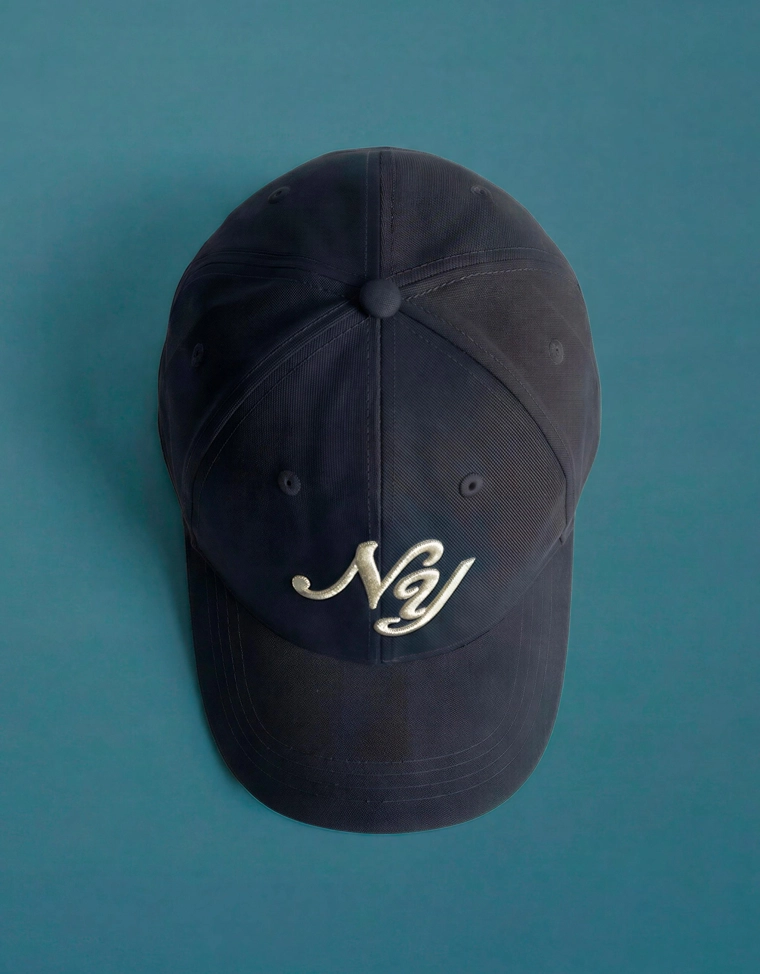 Кепка с вышивкой