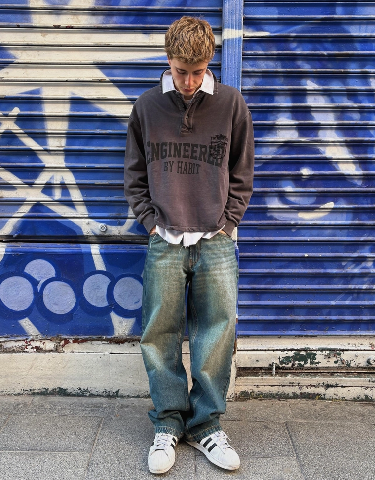 Джинсы свободного кроя