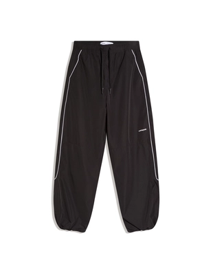 Высокотехнологичные брюки очень свободного кроя- Заказать в России