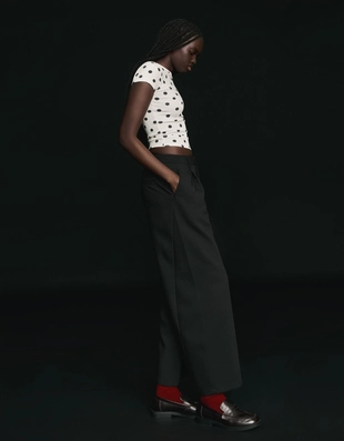 White | 2666/152/273 - Bershka Футболка с короткими рукавами и круглым вырезом