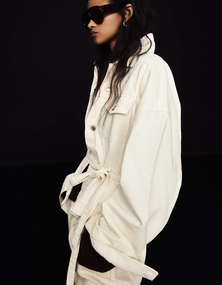 Джинсовая куртка оверсайз