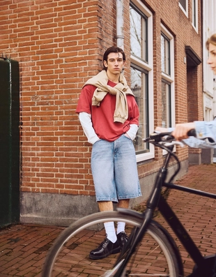 Джинсовые шорты свободного кроя- Заказать в России