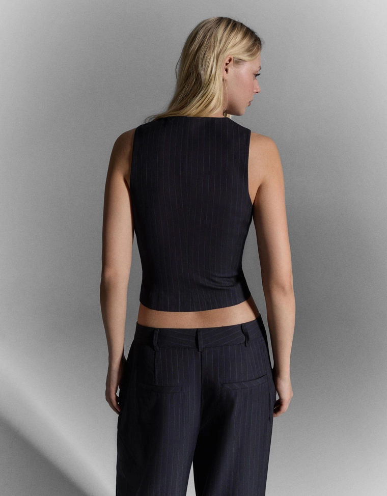 Жилет в полоску