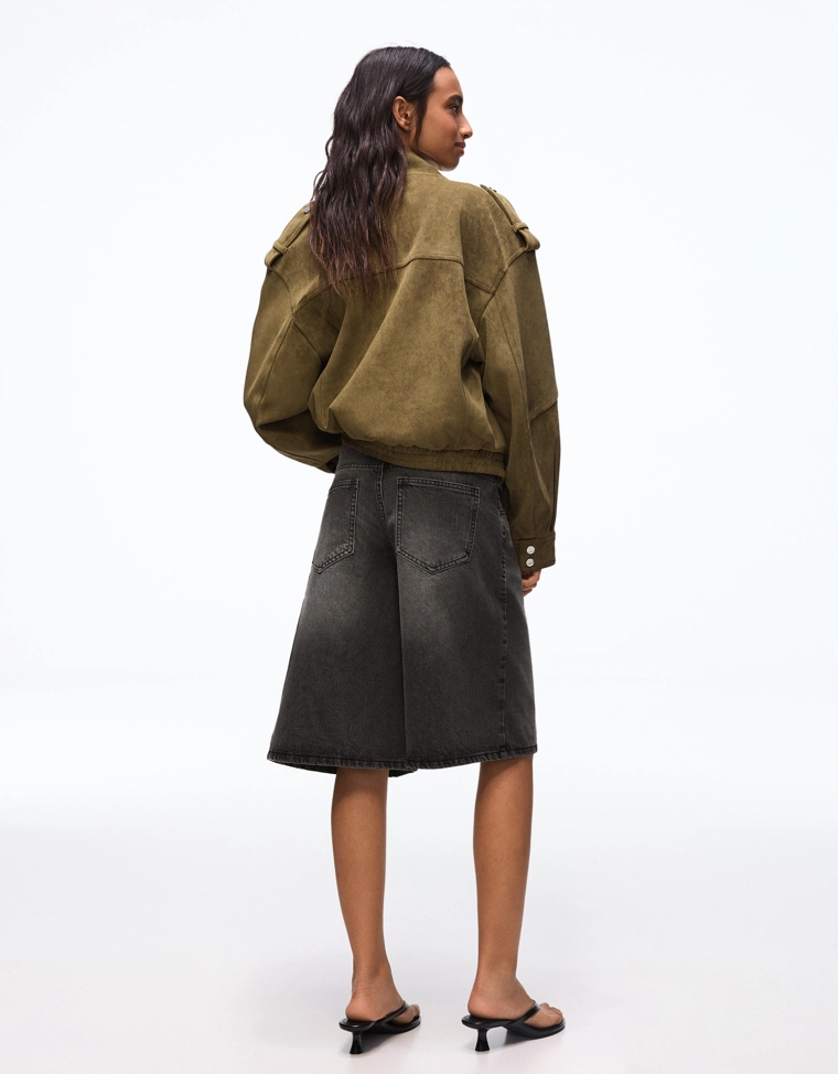 Джинсовые шорты свободного кроя