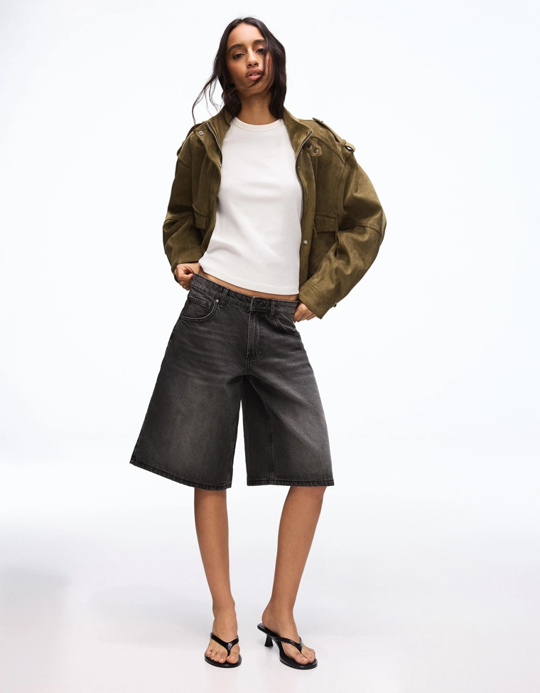 Джинсовые шорты свободного кроя