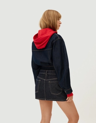 Укороченная джинсовая куртка объемного кроя- Заказать в России