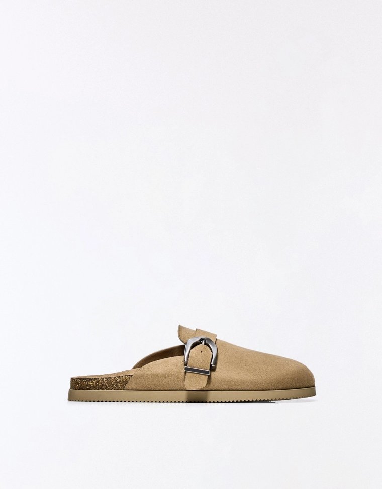 Сабо с пряжкой