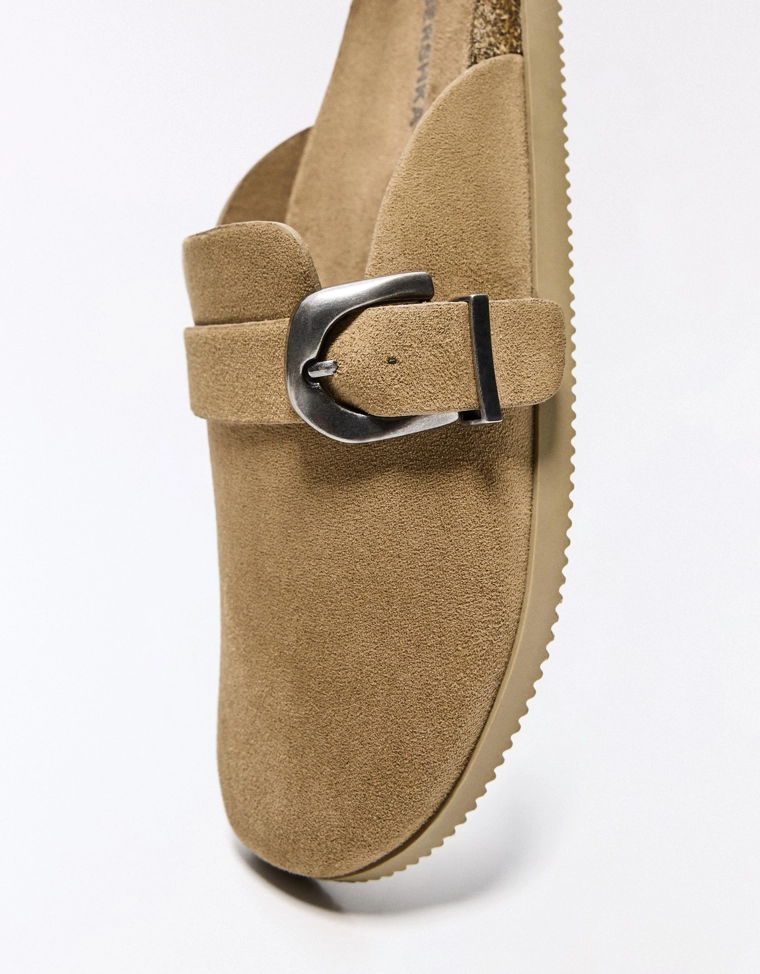 Сабо с пряжкой