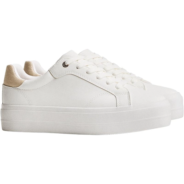 Контрастные кроссовки