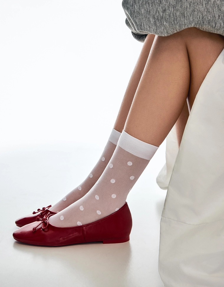 Носки в горошек с эффектом плюметти