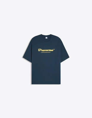 Футболка из мягкой ткани с короткими рукавами и принтом- Заказать в России