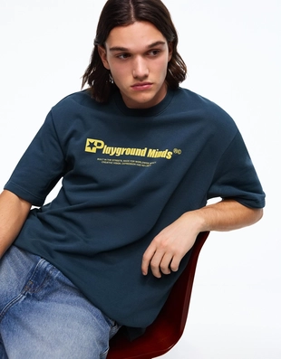 Футболка из мягкой ткани с короткими рукавами и принтом- Заказать в России